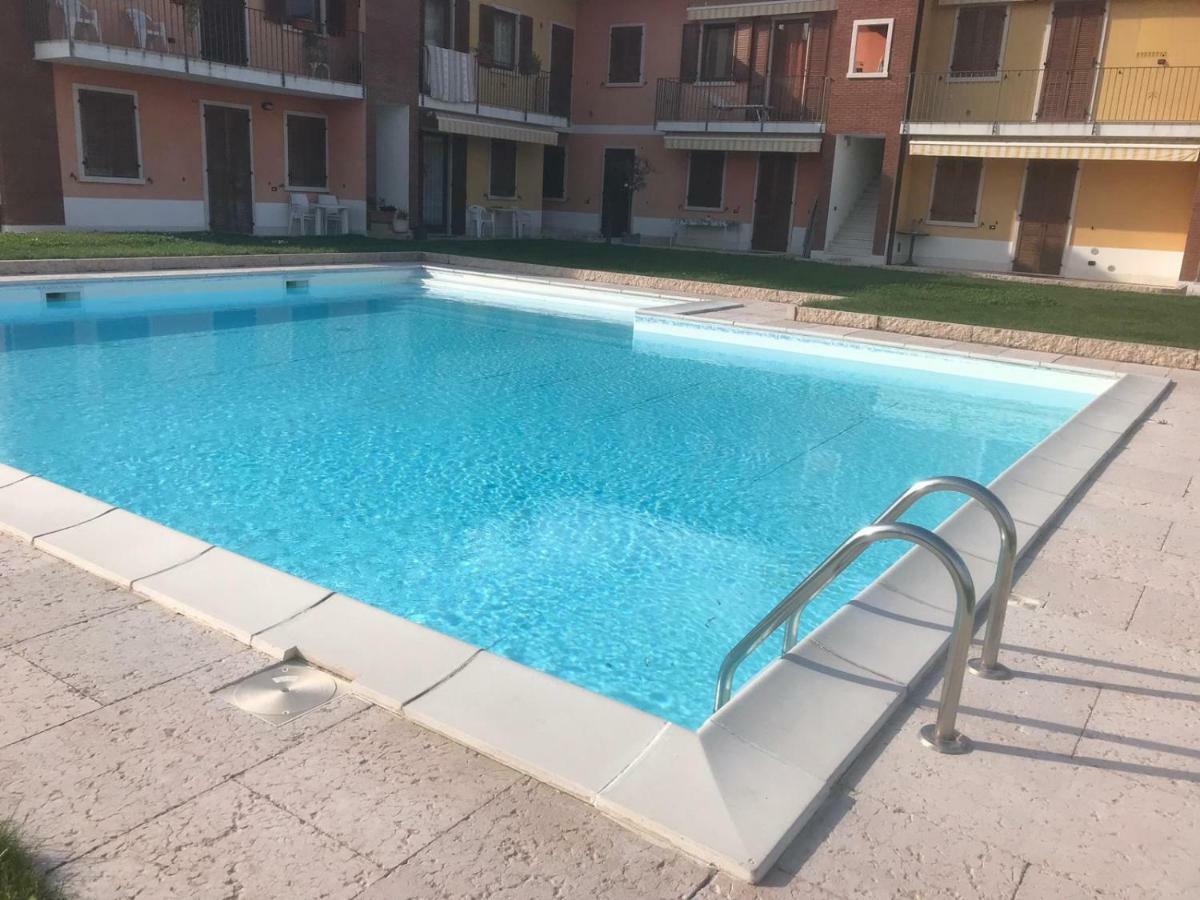 Magia Del Garda Apartment Кастелнуово дел Гарда Екстериор снимка